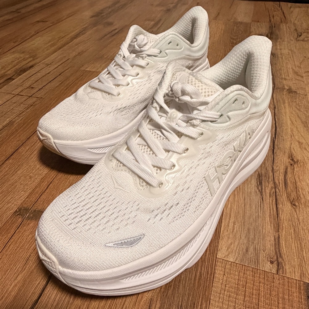 Hoka Bondi 9 Womens Running Shoes White White 1162012 WWH Size 7.5B